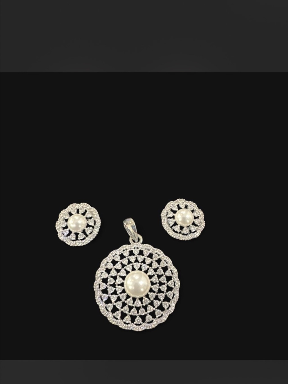 Classic Pearl and Crystal Filigree Pendant & Earring Set - Silver Tone